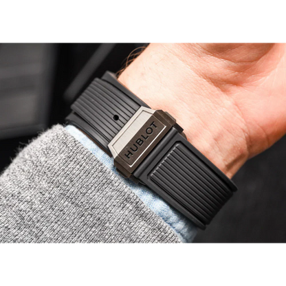 H Tourbillon Bi-Axis Ref#909.NX.1120.RX