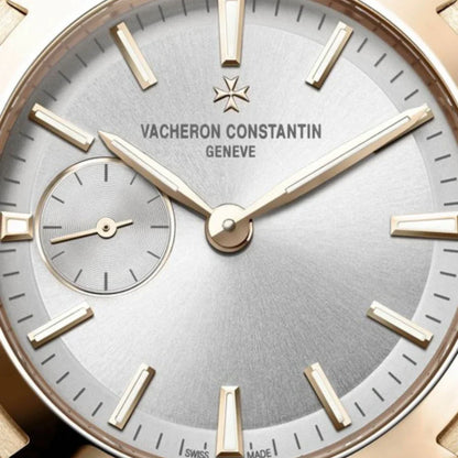 V Self-Winding Ref. # 2300V/000M-B400