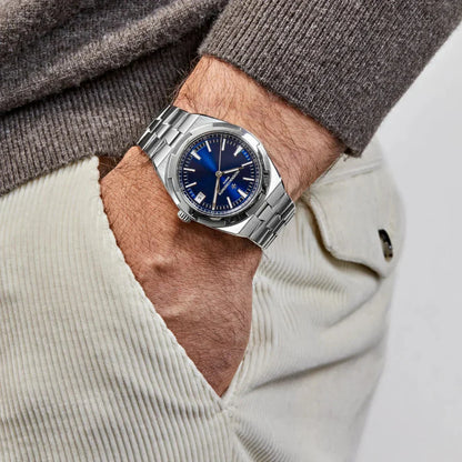 V Self-Winding Ref. # 4500V/110A-B128